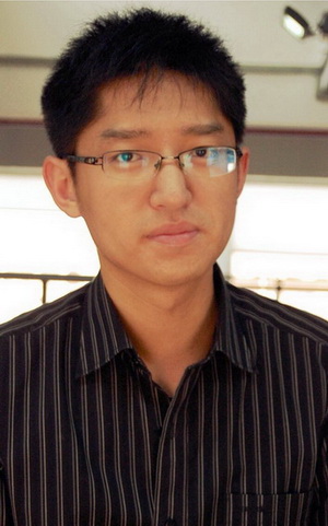 李揆哲(吉林艺术学院)康永峰(天津美术学院)杨晖(四川美术学院)张飞